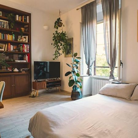 Vaticano/Trastevere Floreal Suite Рим Экстерьер фото